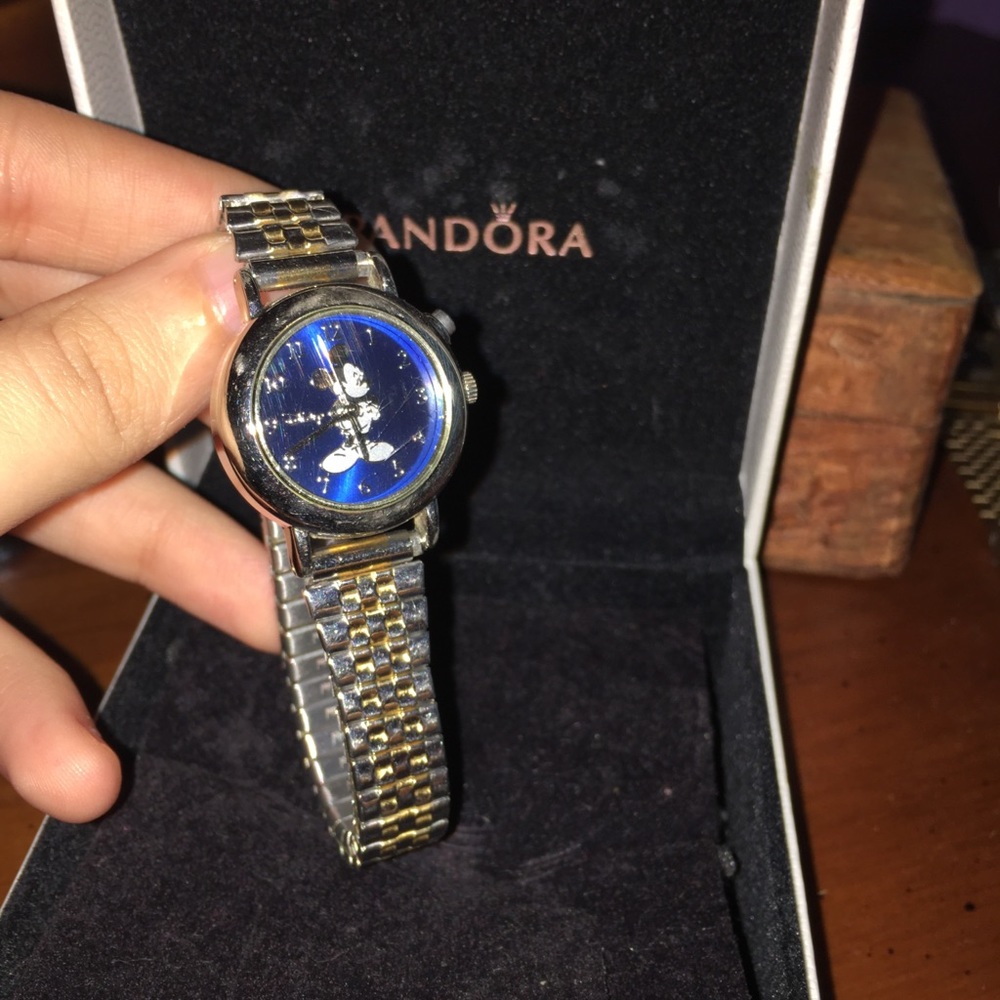 Unisex Disney Pandora collection watch